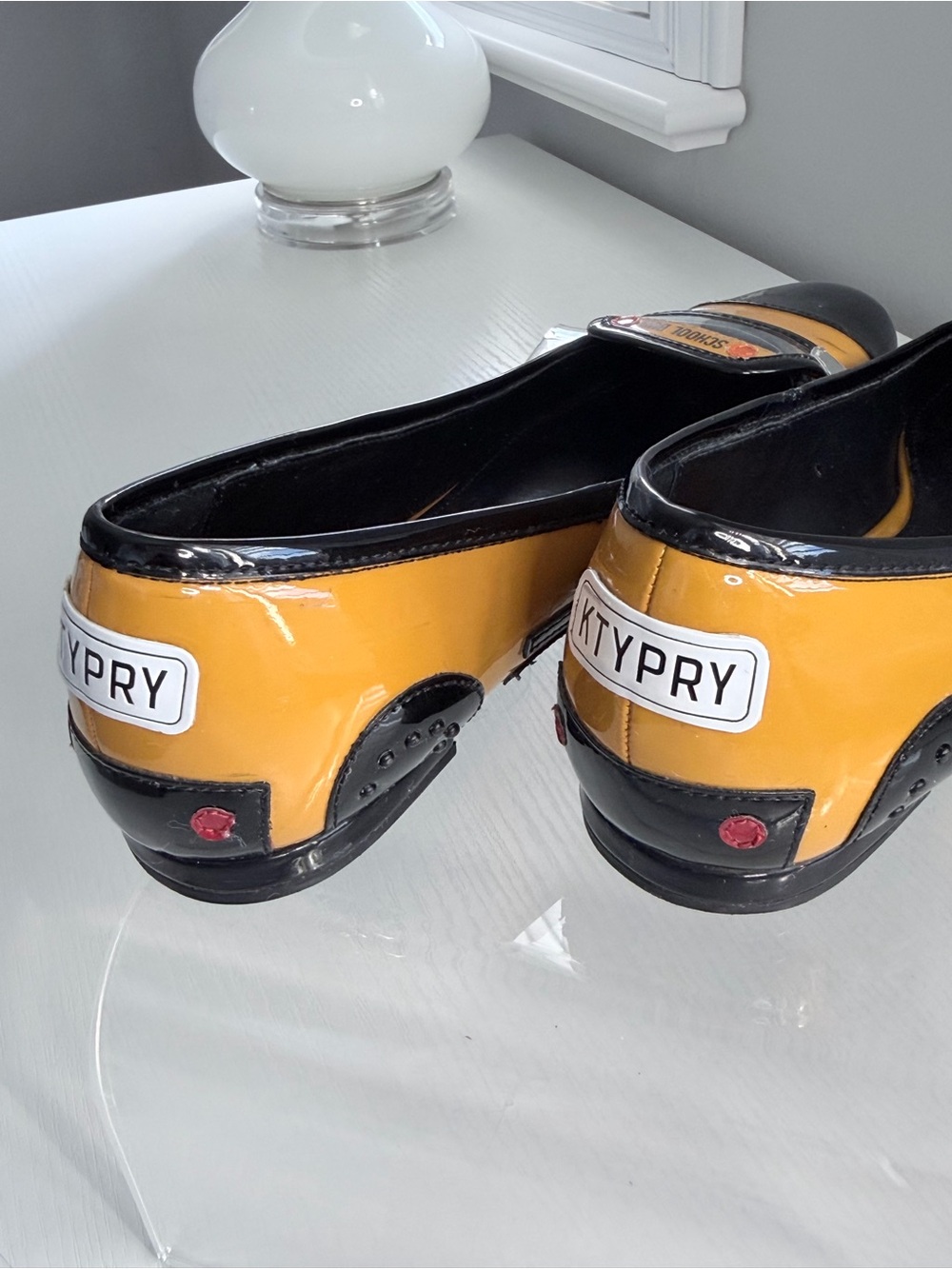 Katy Perry Ballet Flats 6.5 Skool Boy ballet flat, in great condition - Picture 8 of 12